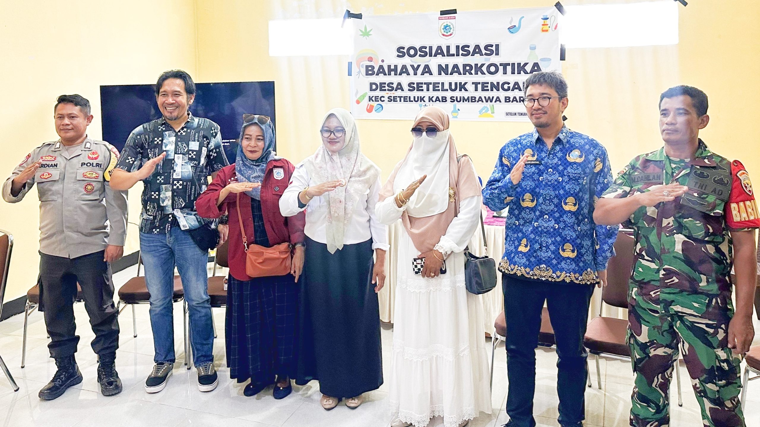 Membangun Kesadaran: Sosialisasi Bahaya Narkotika dan Intoleransi di Desa Seteluk Tengah